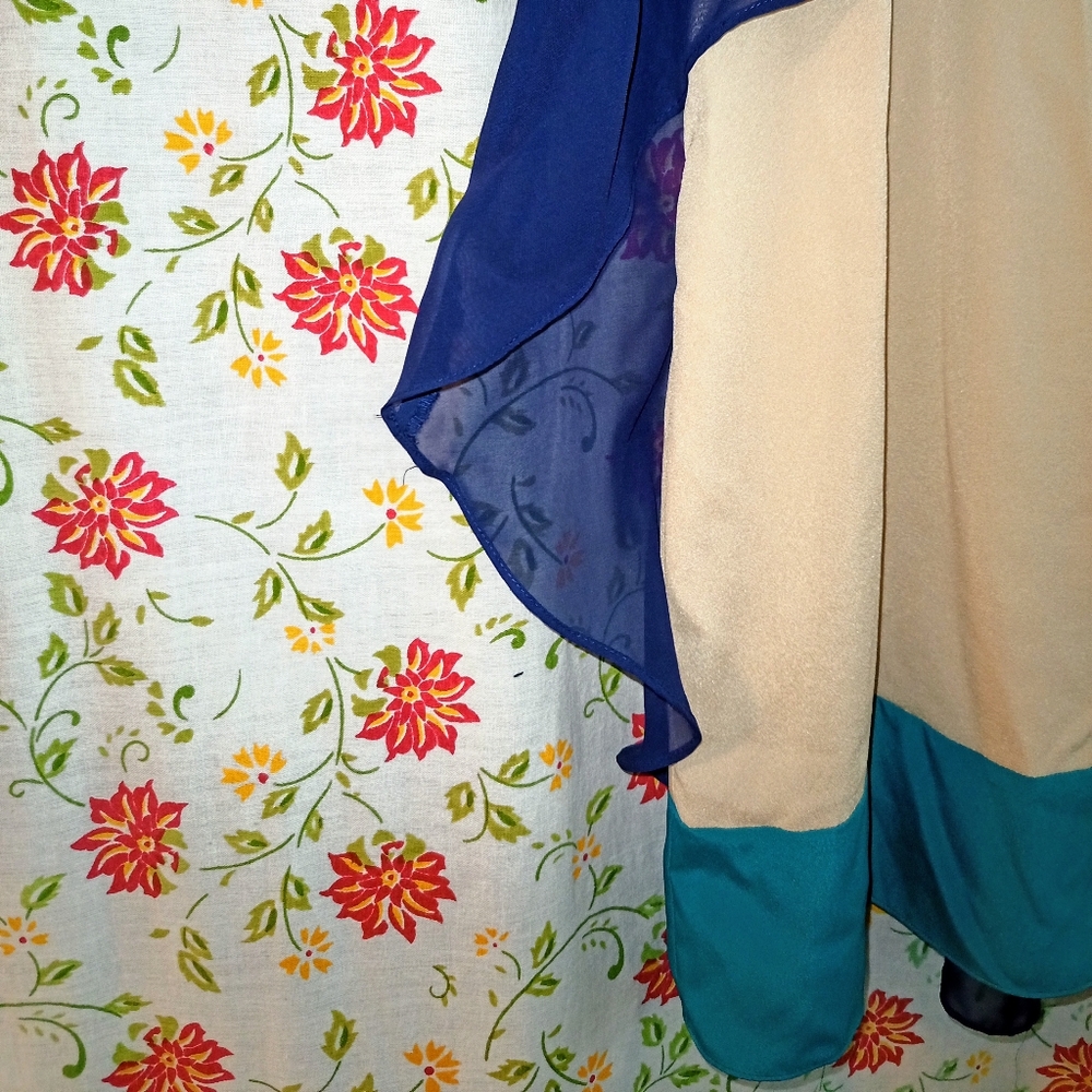 Hi Low Layered Tunic - Picture 2 of 4